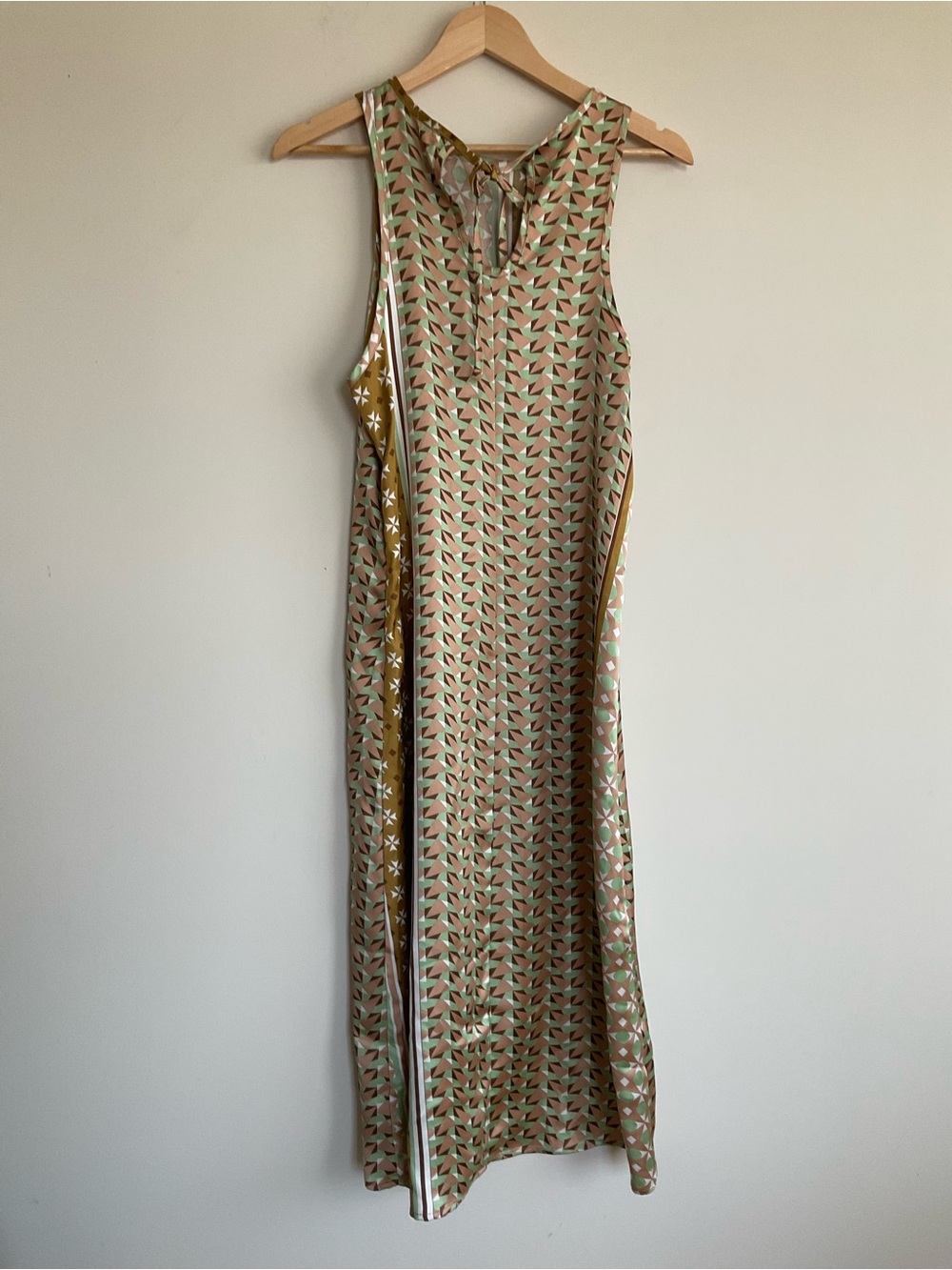 NWT Revolve House of Harlow 1960 Dress Gold Green Satin Geometric Floral Midi - Picture 8 of 9